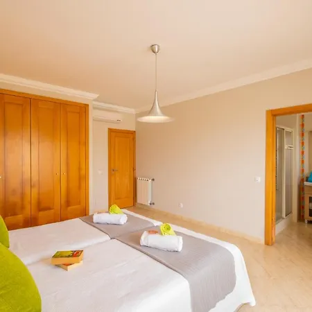 Cinema By Algarve Vacation *